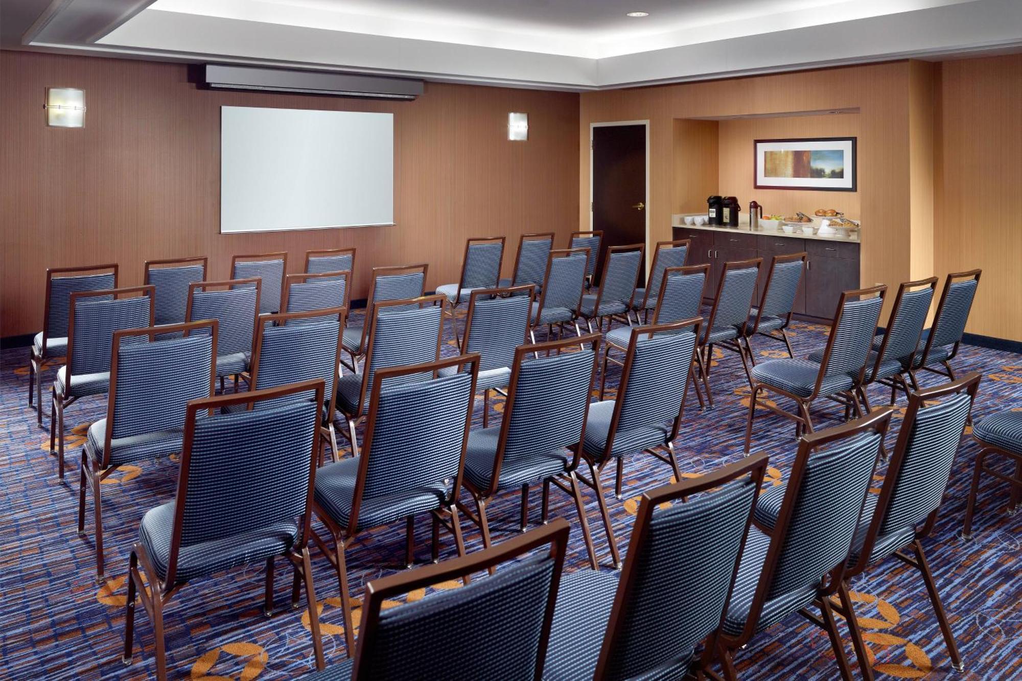 Courtyard By Marriott Atlanta Alpharetta Ξενοδοχείο Εξωτερικό φωτογραφία